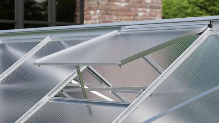 Vitavia Alu Dachfenster ohne Glas 616 x 573 mm alu